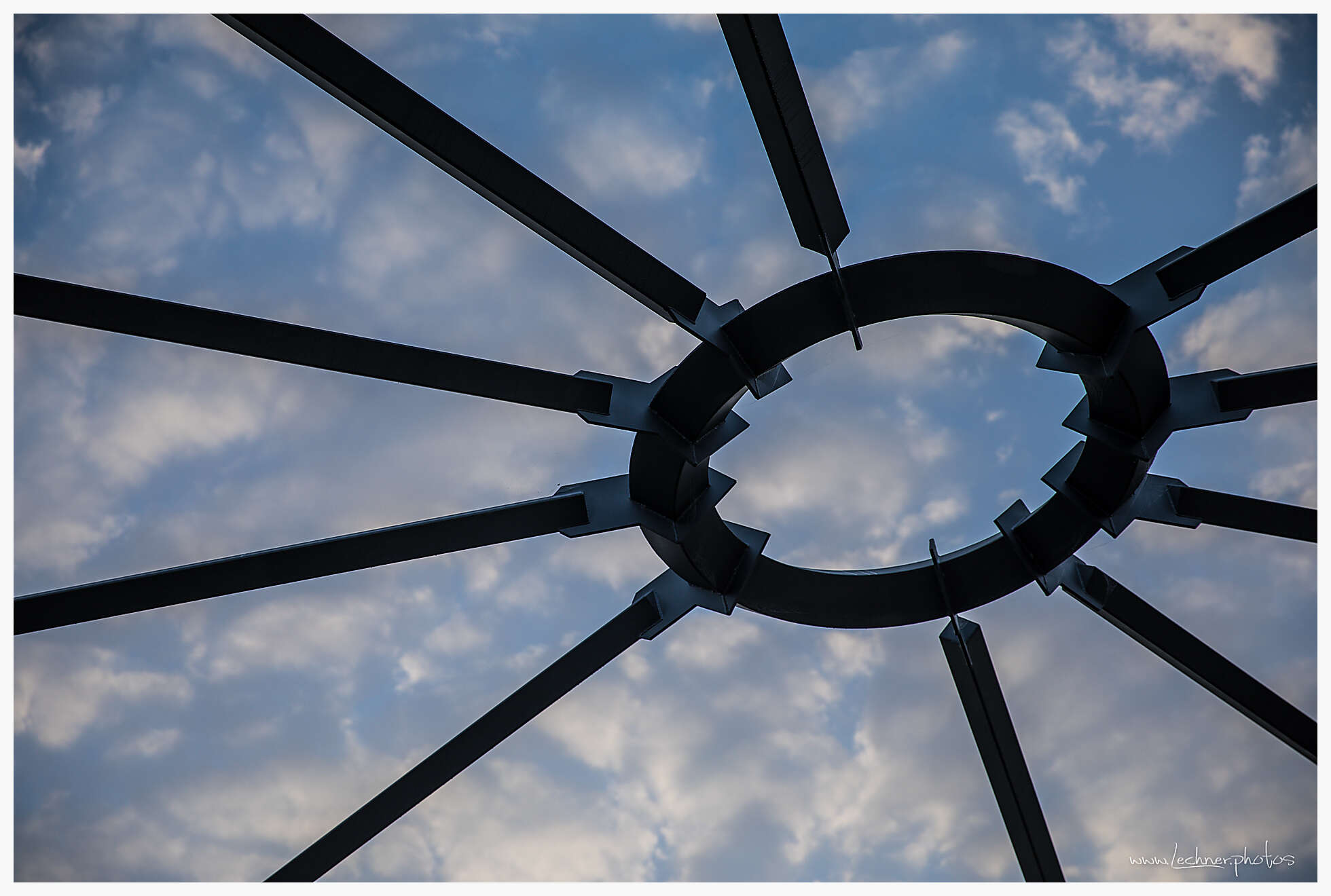 Suspension bridge Riedenburg, Almühltahl