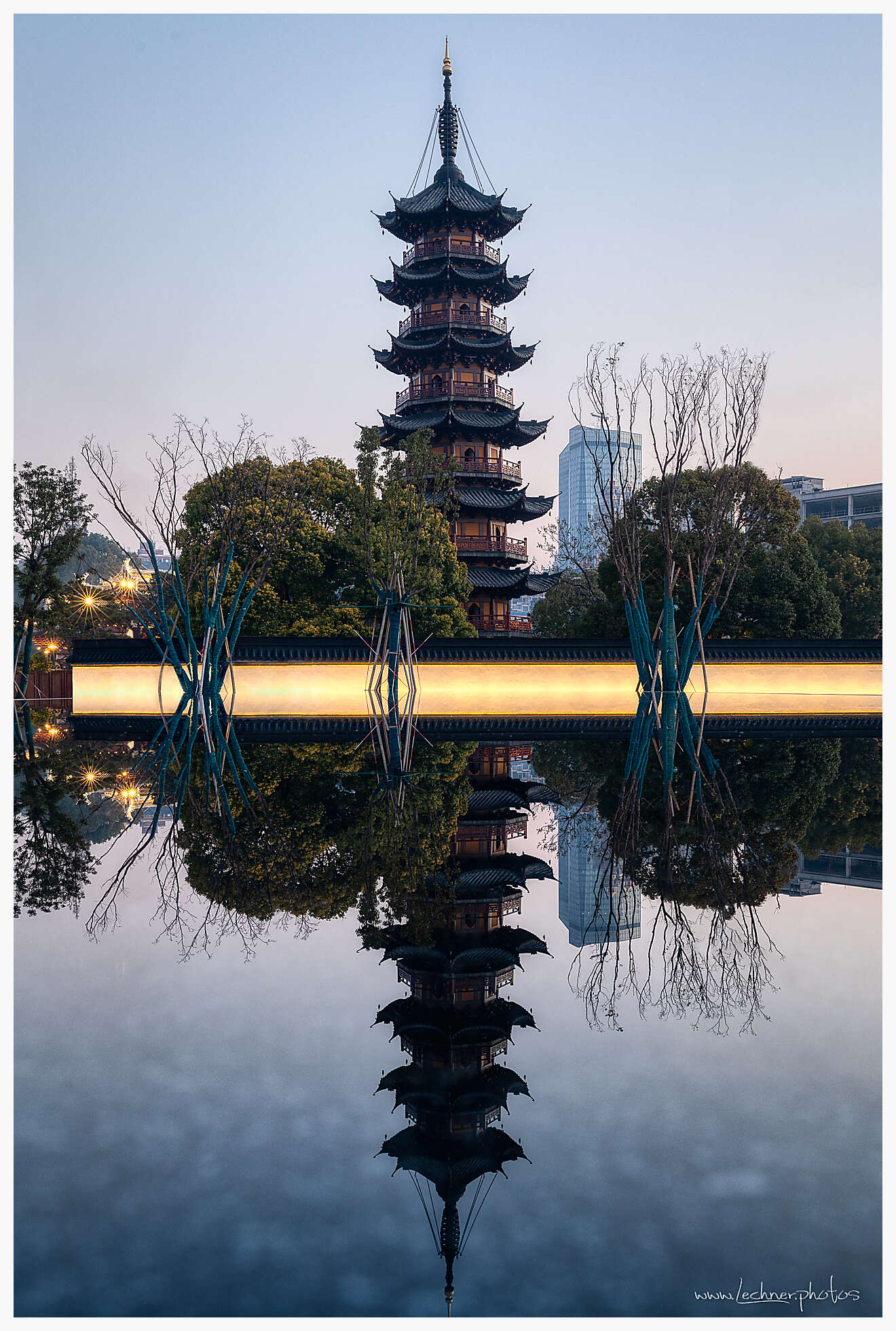 Longhua temple Pagoda