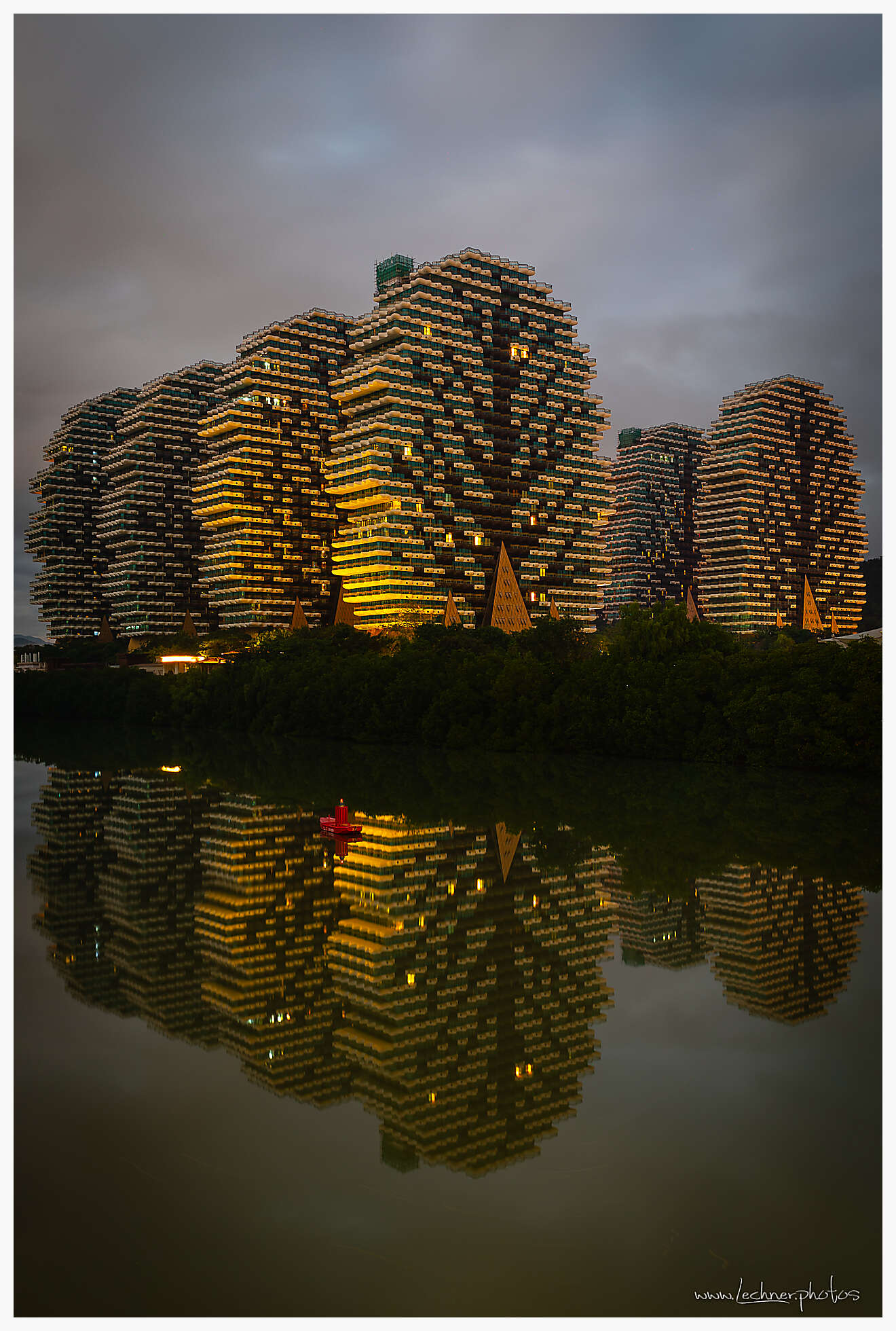 Tree Hotel Sanya