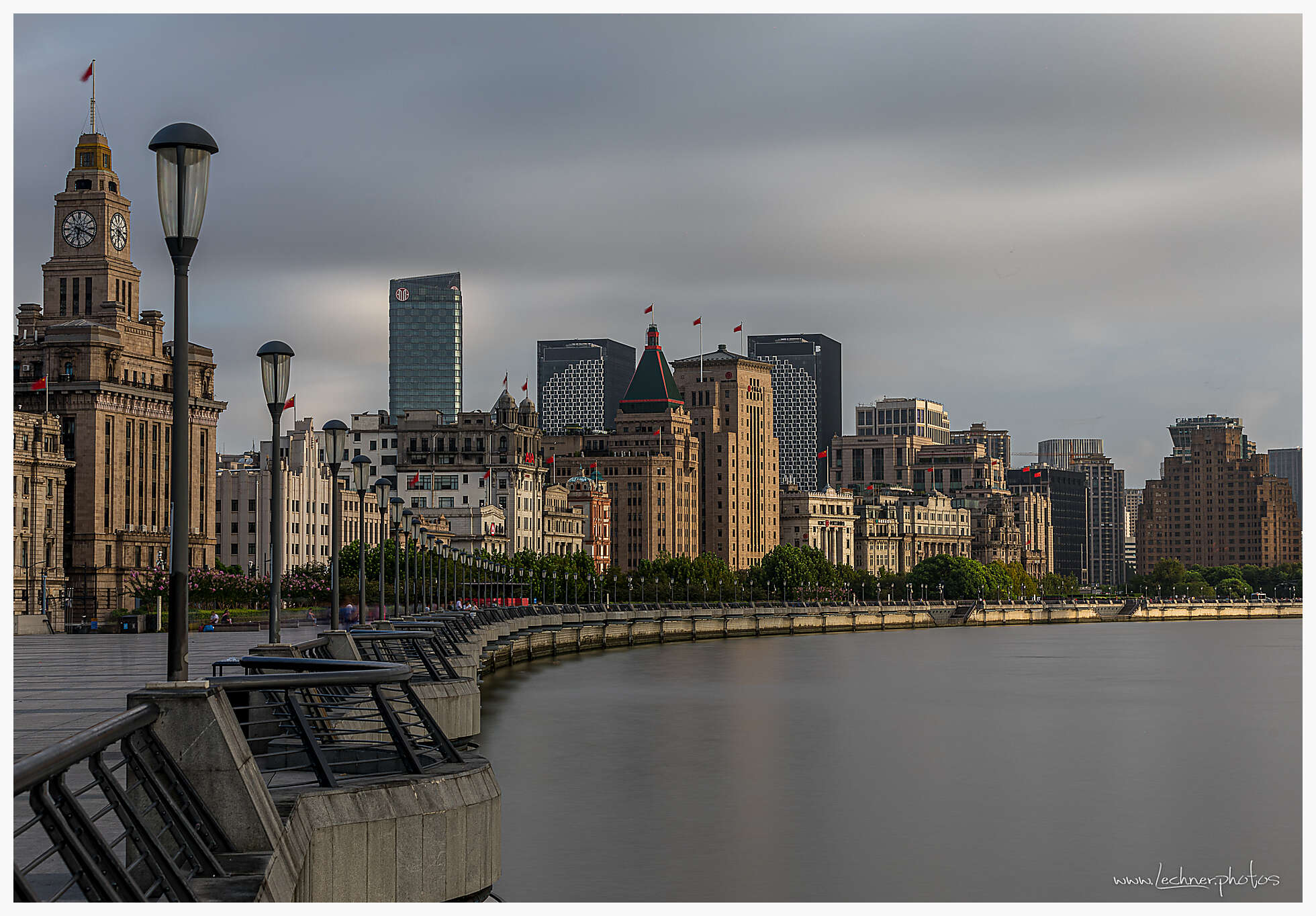 20190825 002356  49A8926