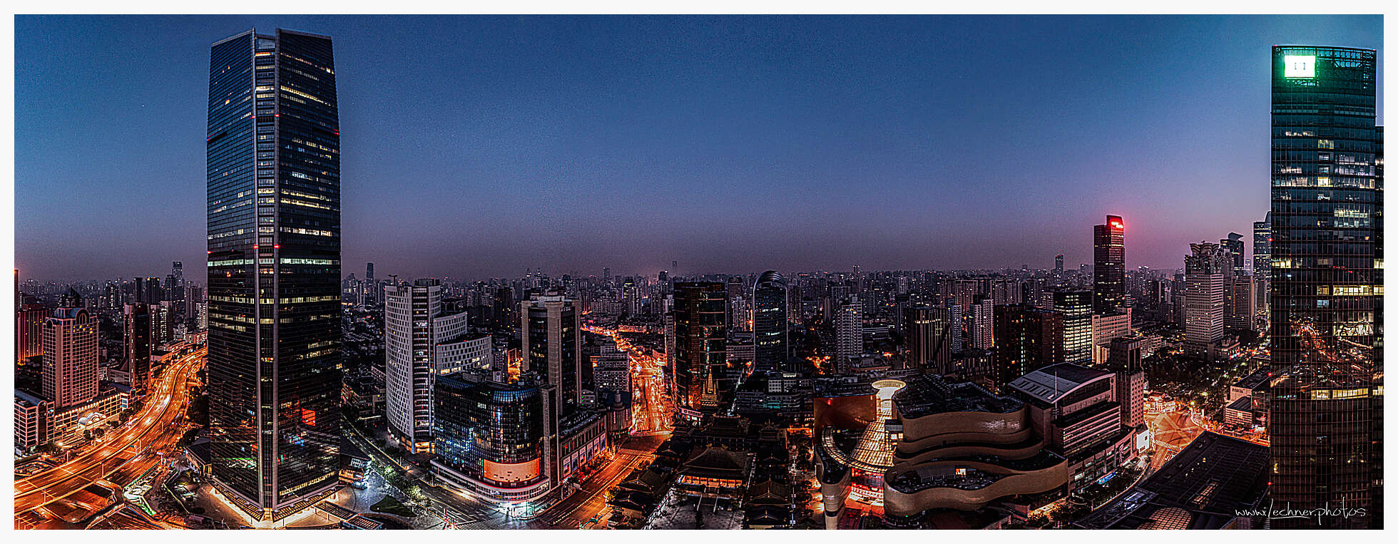 JJing'An Temple night panorama