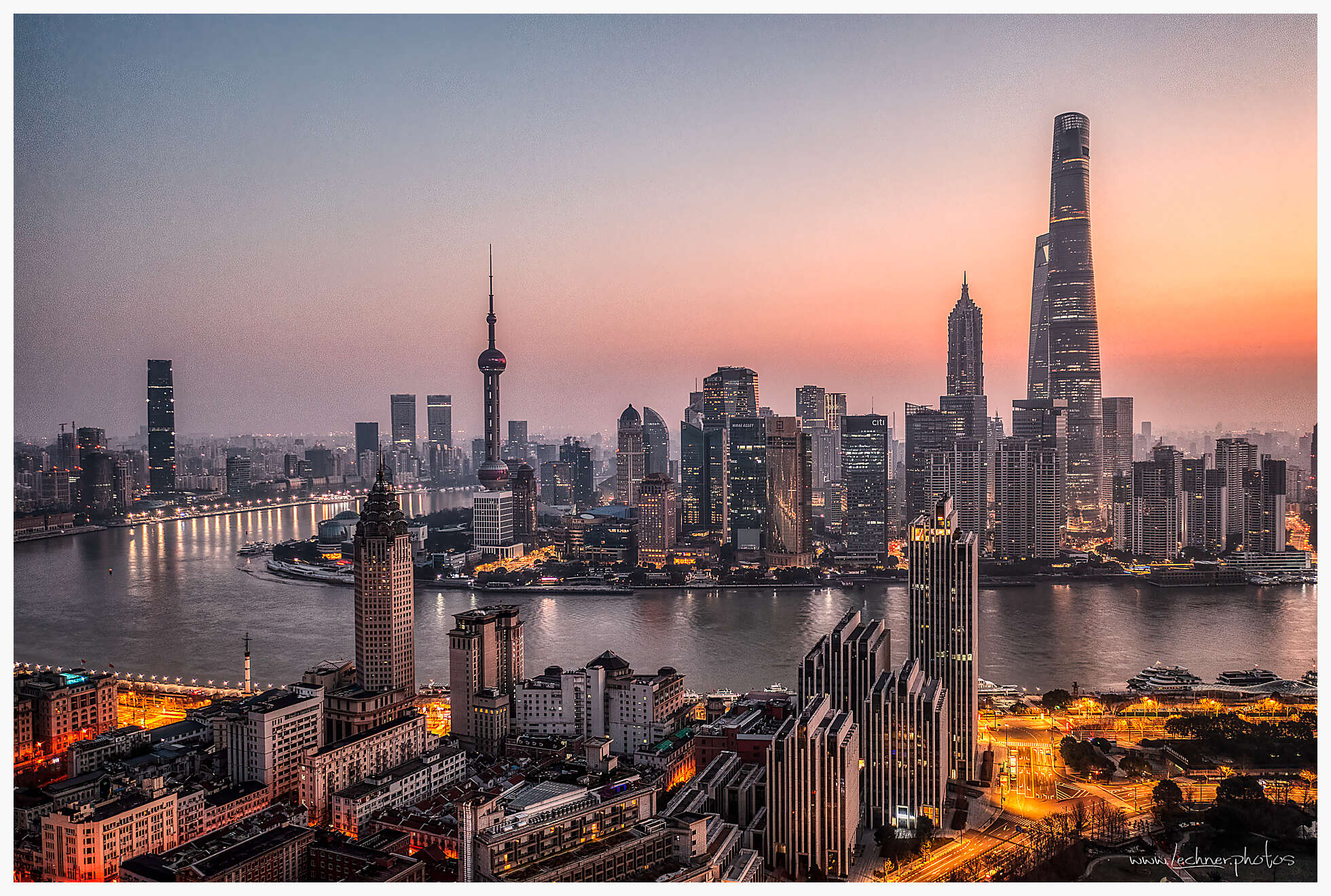 Guangming Bulding Sunrise