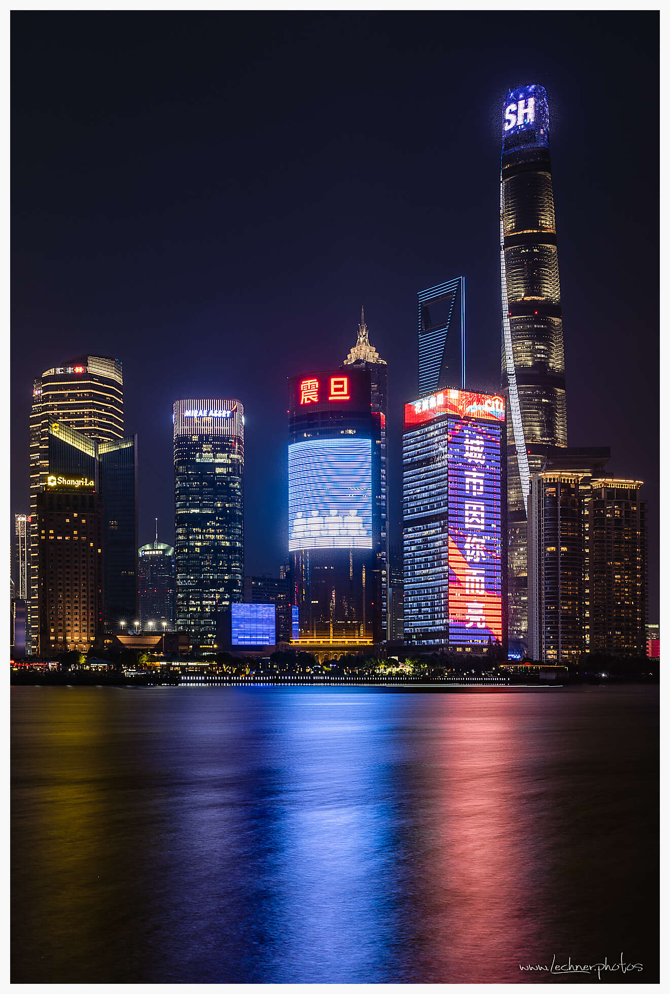 20220615 19 31 27  26A4440 Bearbeitet - Shanghai Skyline