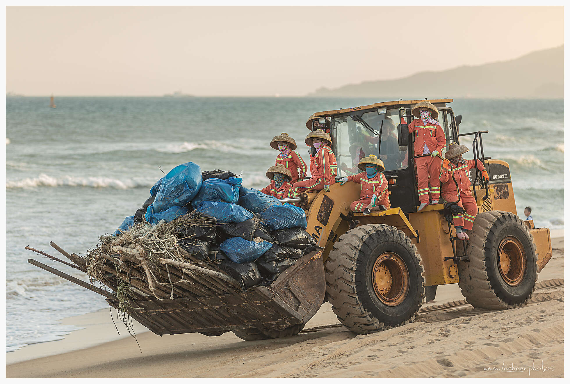 20201215 17 45 35  49A2016