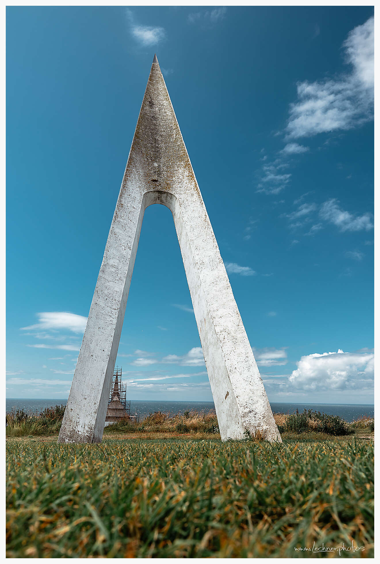 Etretát Needle monument