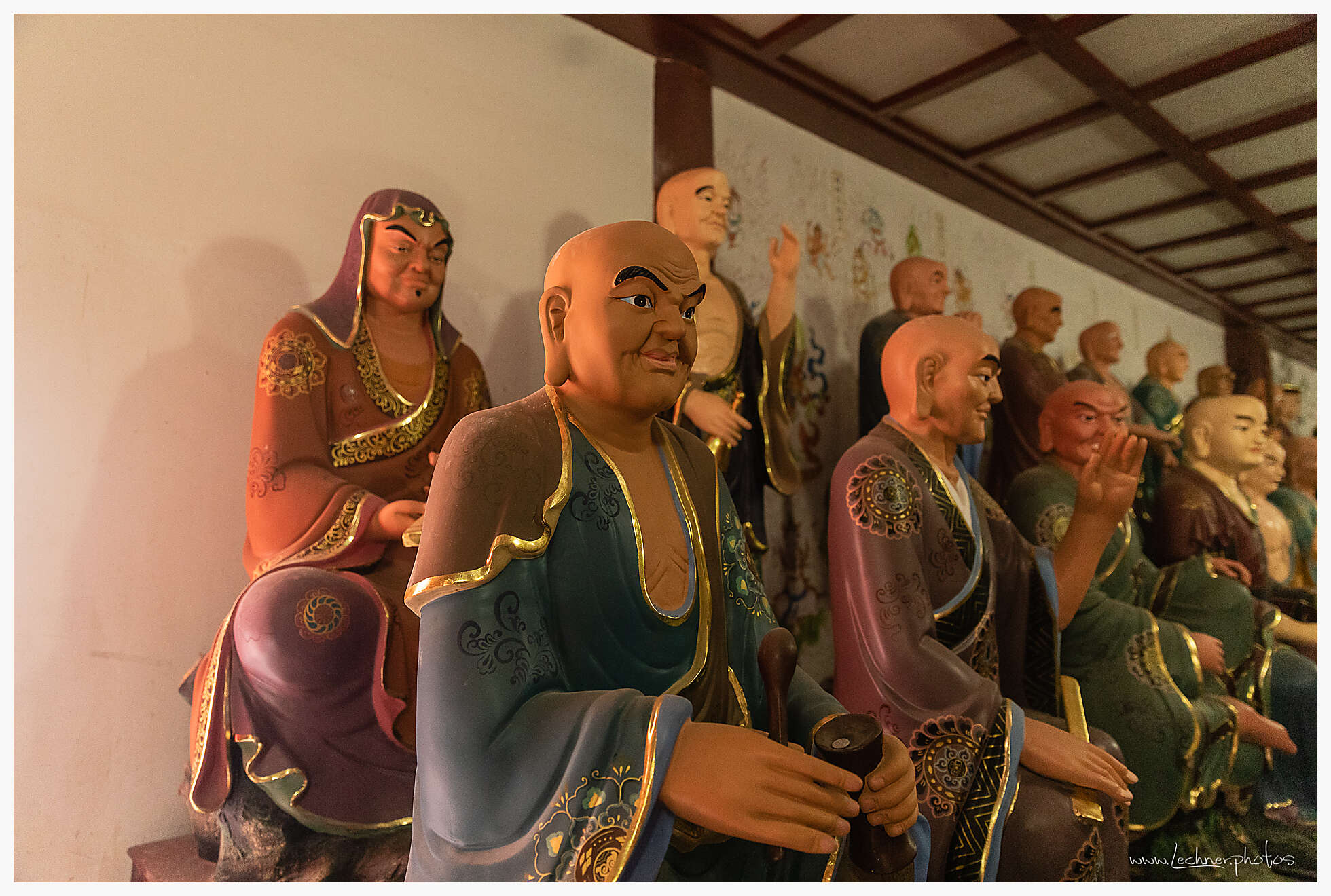 Huzhou Buddha Temple